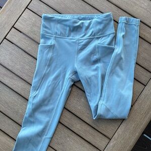 Athlete Girl green leggings